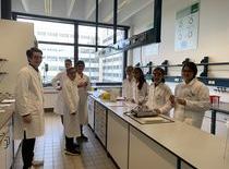 8c im Teens Lab der BASF