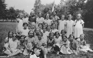 Quarta der Liselotte-Schule auf der Reißinsel 1934